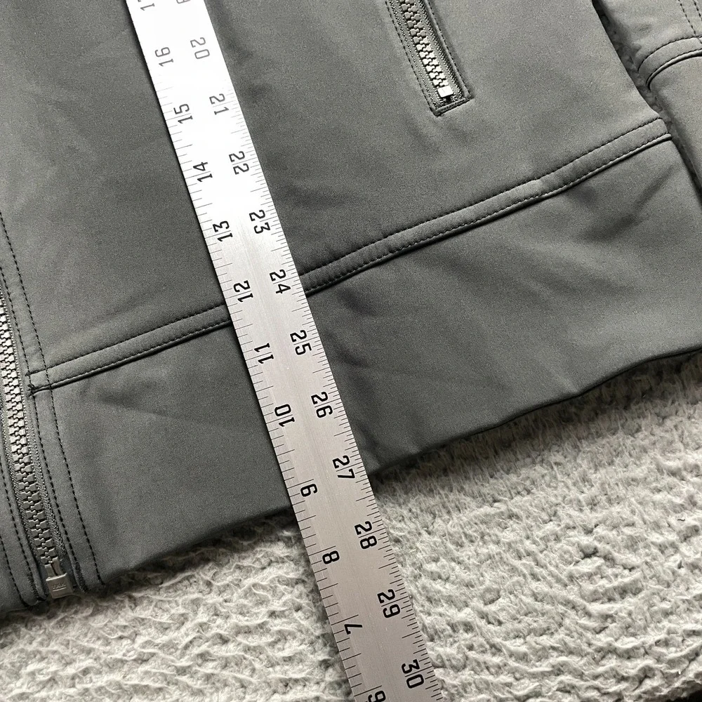 Patagonia Jacket Mens Medium Gray Sidesend Softshell Full Zip Coors Light Logo